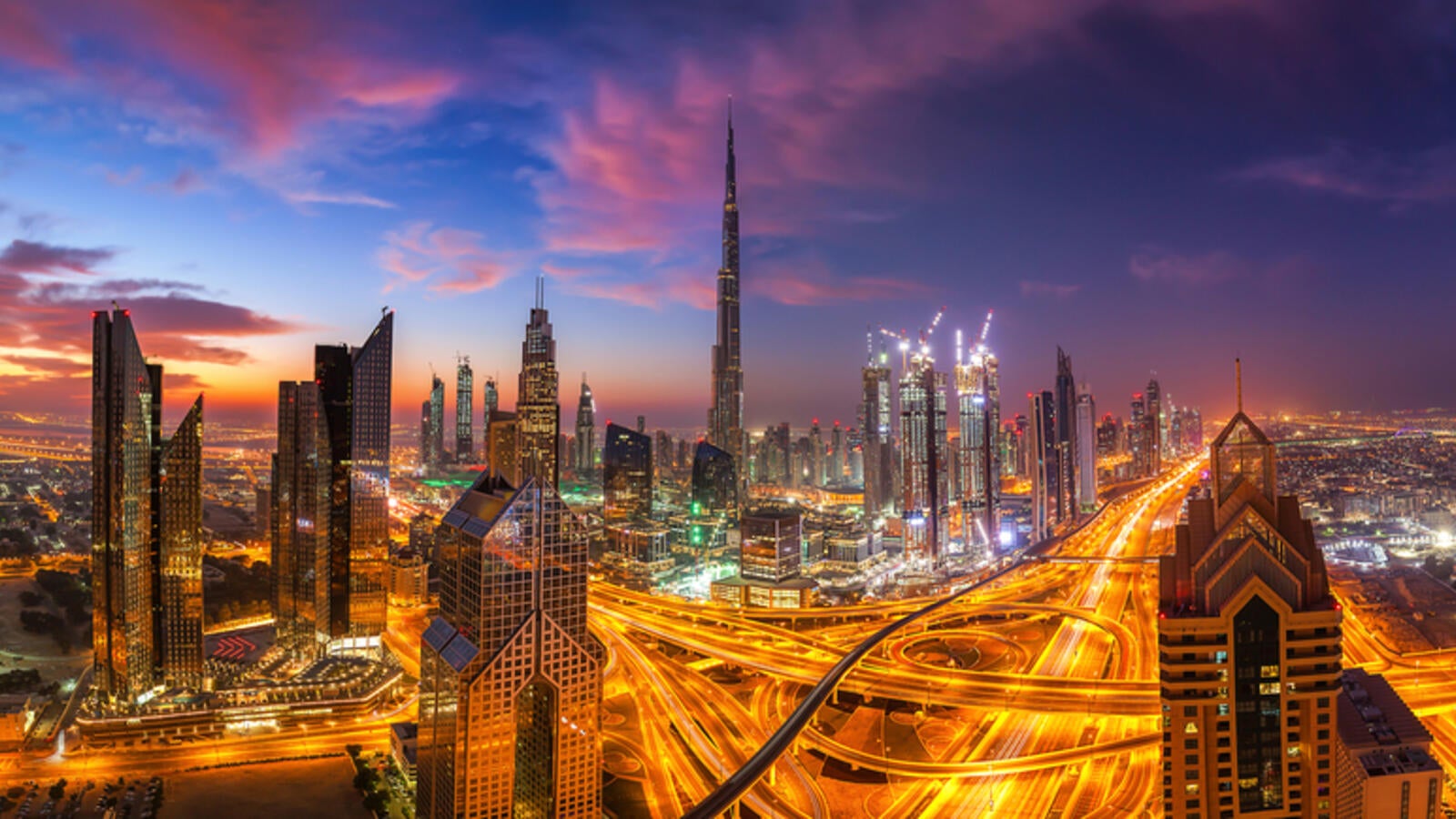 دبي تتصدر العالم في 4 مؤشرات للمستهلكين