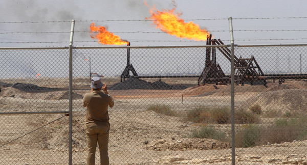 سوق النفط يشهد واحدا من أسوأ أيامه بسبب “كورونا”