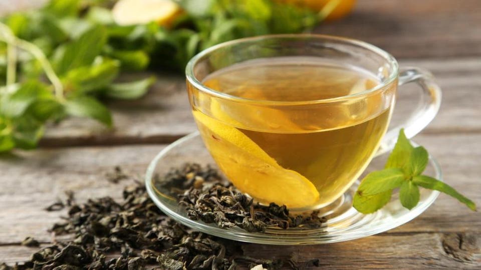 هل يستطيع الشاي الأخضر محاربة كورونا؟