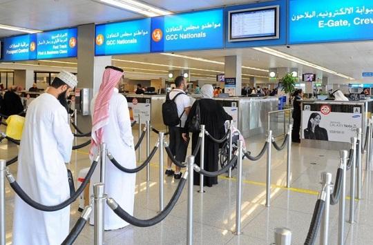 السماح للأردنيين في مطار دبي بالدخول