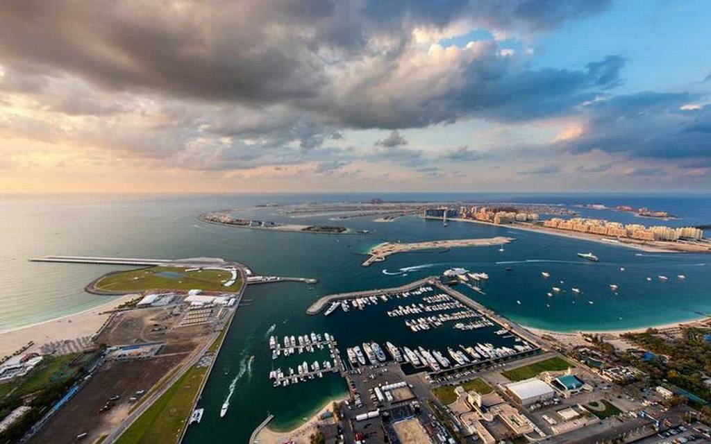غرفة تجارة دبي تعتزم إطلاق مبادرات لتفعيل دور القطاع الخاص خلال أزمة كورونا