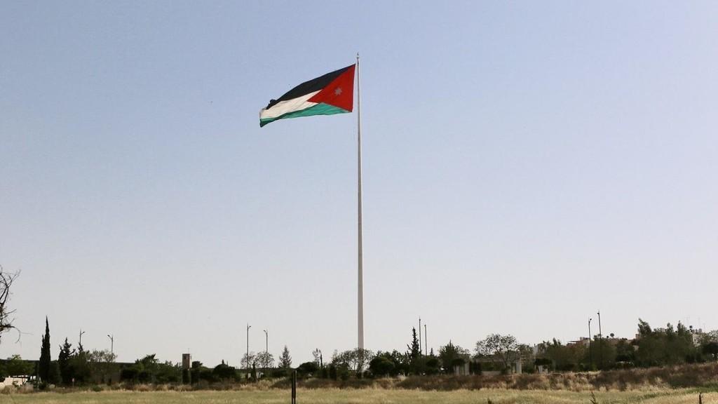 موجة انكماش عالمية وتوقع انكماش اقتصاد الأردن بنسبة 3.7%