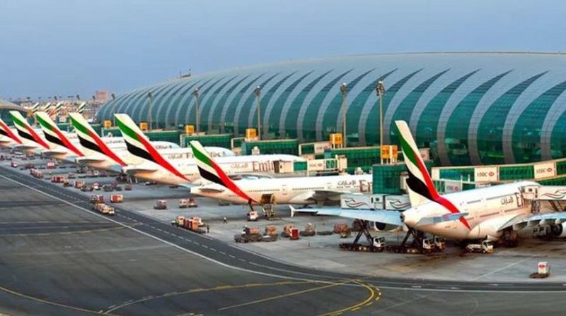 مطار دبي يعود للعمل وطيران الإمارات ينطلق إلى 6 وجهات جديدة