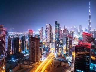 323 مليار درهم قيمة تجارة دبي الخارجية في الربع الأول 2020