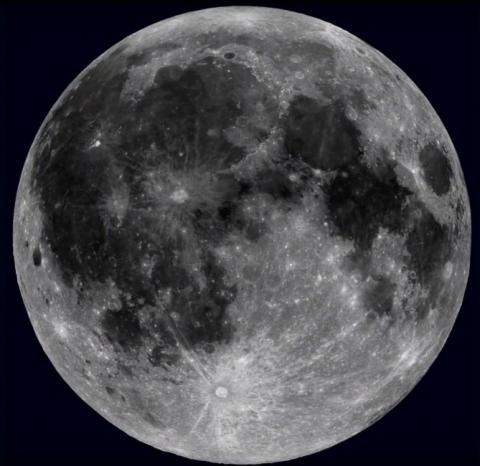 “ناسا”: العثور على مصدر مياه على القمر