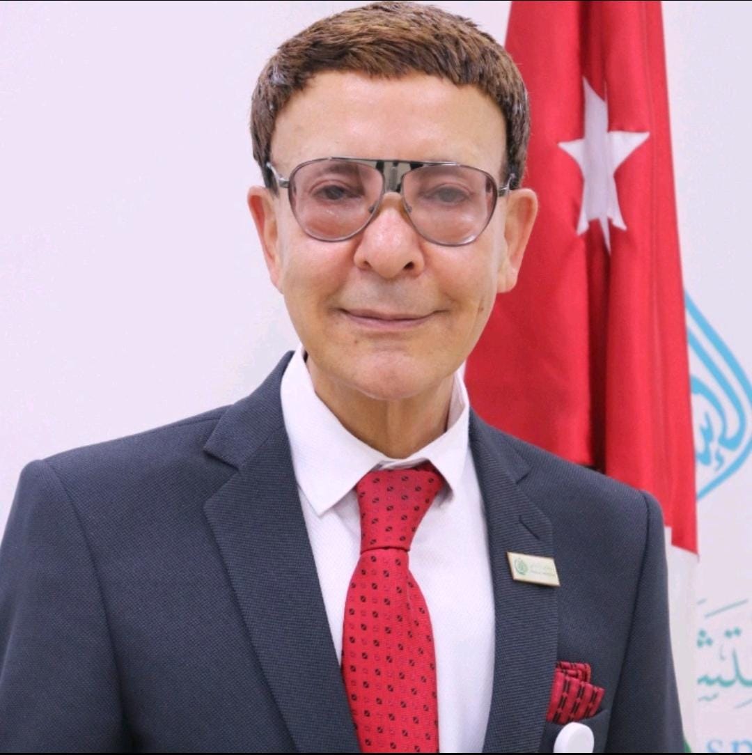 الدكتور باسم أبو بكر