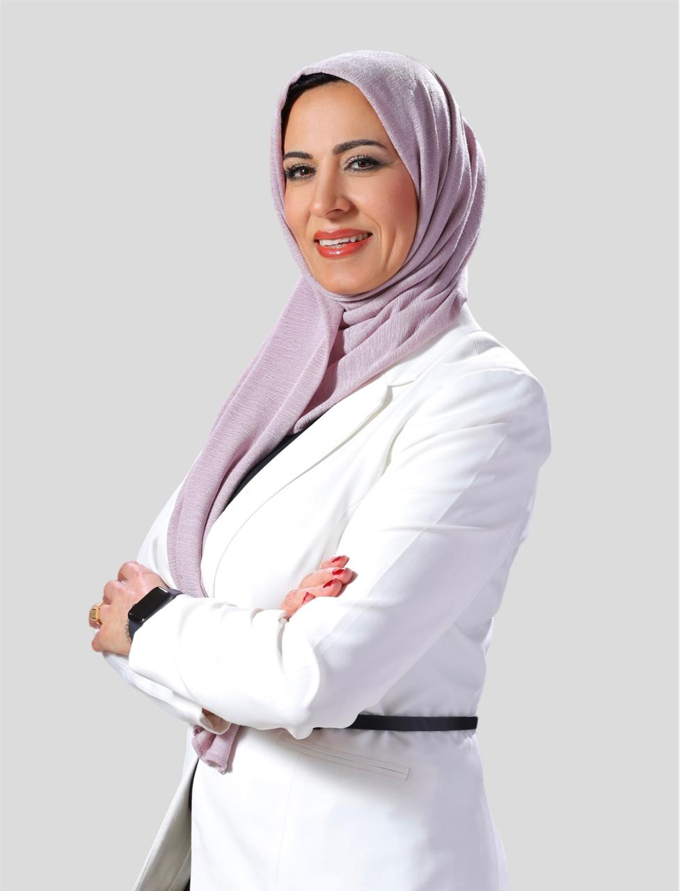 الاخصائية النفسية ومستشارة التدريب والتنمية نادية جودة