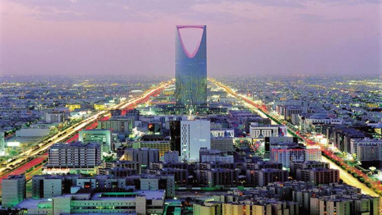 فرنسا والسعودية تبحثان 20 مشروعا بعشرات مليارات اليورو