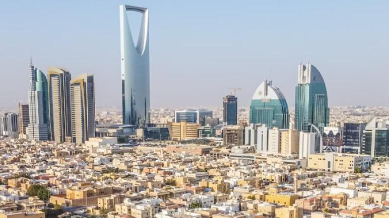 صندوق الاستثمارات العامة السعودي يطلق شركة تطوير عقاري جديدة لتحويل سوق الإسكان للموظفين