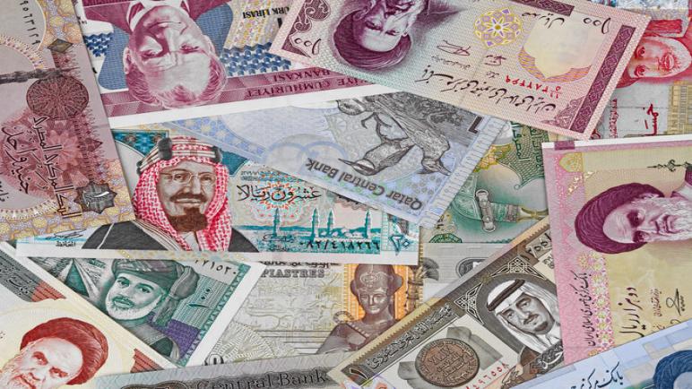 البنوك الخليجية تبقي على أسعار الفائدة ثابتة للعام ال7 على التوالي بعد تحرك الاحتياطي الفيدرالي الأمريكي