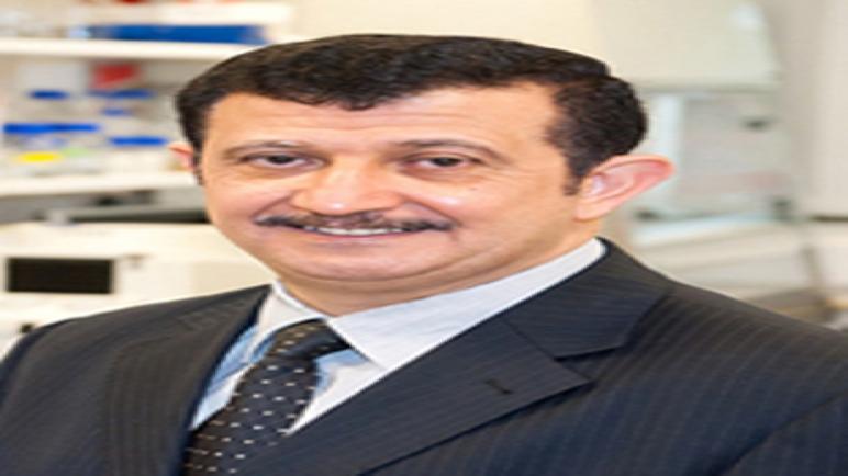 أ.د. محمد الطناني أفضل باحث في عمان الاهلية للعام 2022