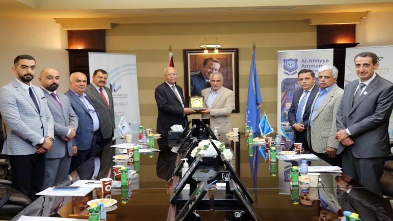 اتفاقية لتعزيز التعاون بين عمان الاهلية و نقابة المهندسين