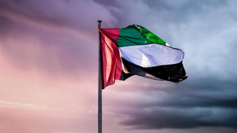 الإمارات تقترب من إبرام صفقات تجارية مع إندونيسيا وإسرائيل