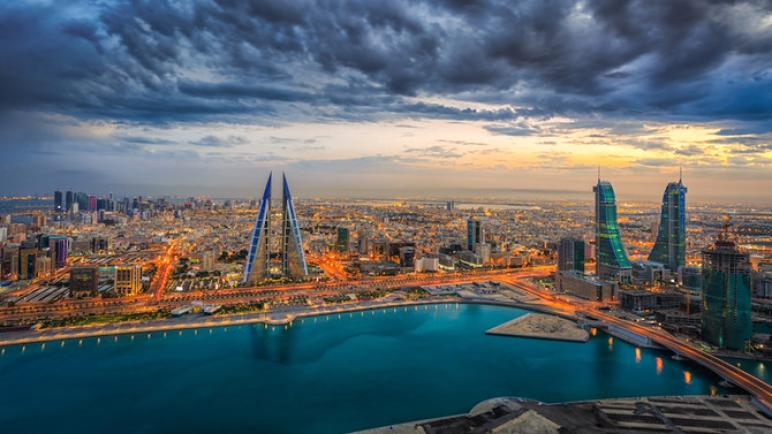 البحرين تُفصّل الخطة المالية على أنها تأجيل هدف العجز الصفري إلى عام 2024
