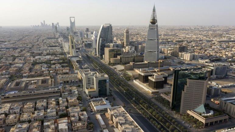 البنك الدولي يرفع توقعاته للنمو في السعودية في 2022 إلى 4.9٪