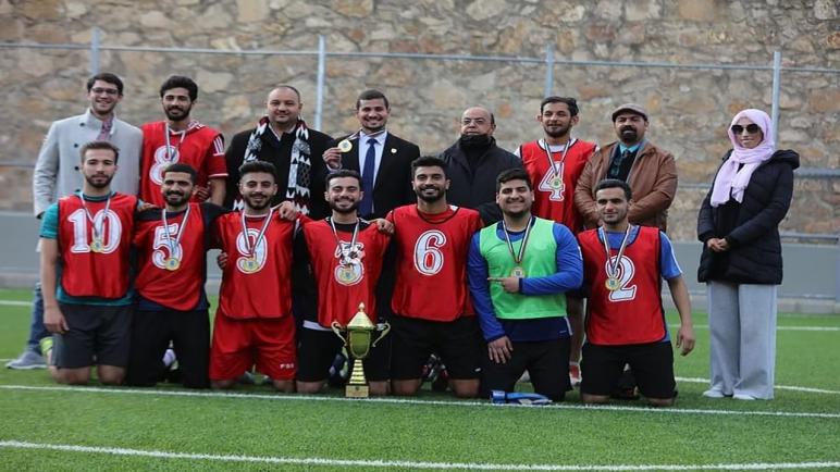 العلوم التربوية تتوج ببطولة خماسي كرة القدم لكليات عمان الاهلية