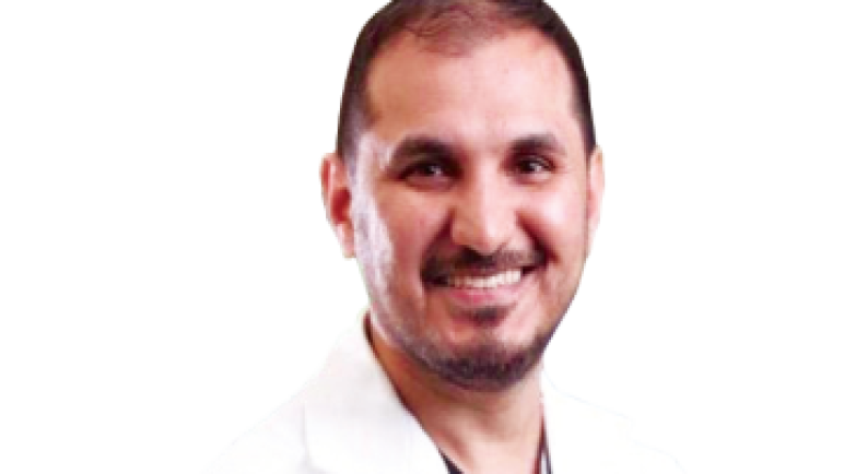 الدكتور عبد العزيز سليمان الحمود …المدير الطبي ونائب المدير التنفيذي لمستشفى صحة الافتراضي