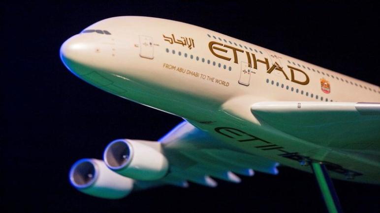 انخفاض خسائر الاتحاد للطيران في أبوظبي نصف السنوية إلى 400 مليون دولار
