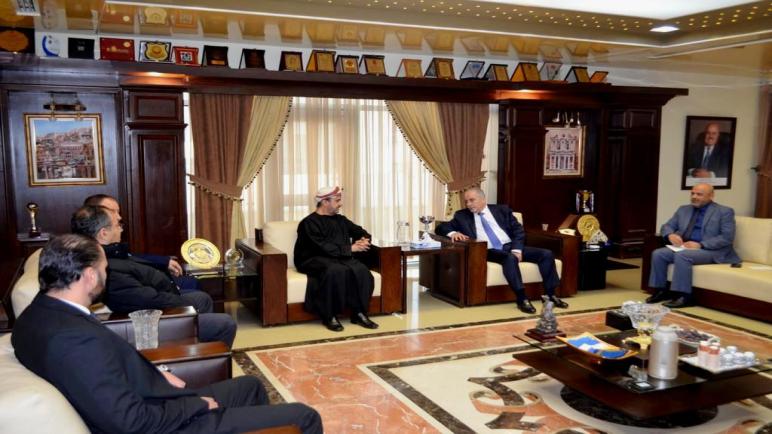 رئيس جامعة عمان الأهلية يستقبل السفير العُماني في الأردن