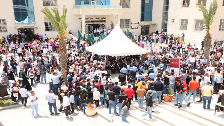 عمان الأهلية تحتفل بالذكرى 76 لاستقلال المملكة الأردنية الهاشمية
